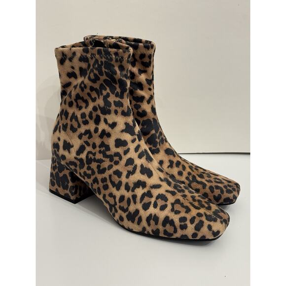 New SODA Leopard Print Boots Booties Women’s 8 Block Heel - Picture 9 of 10